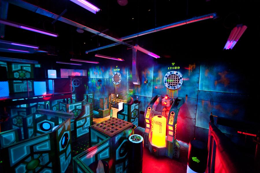 Laser tag arena